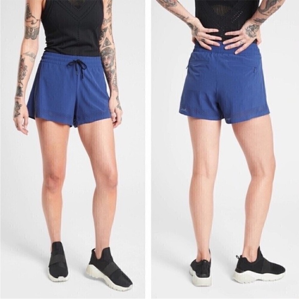 Athleta Baja Shorts 2.0 Women’s Size 4 T Tall Damask Blue